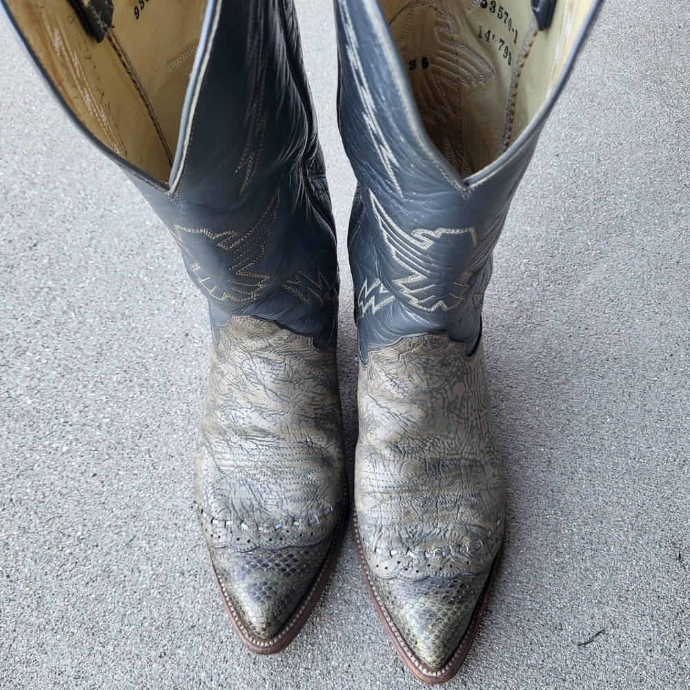 Men's Western Cowboy Boots - Gray and Brown